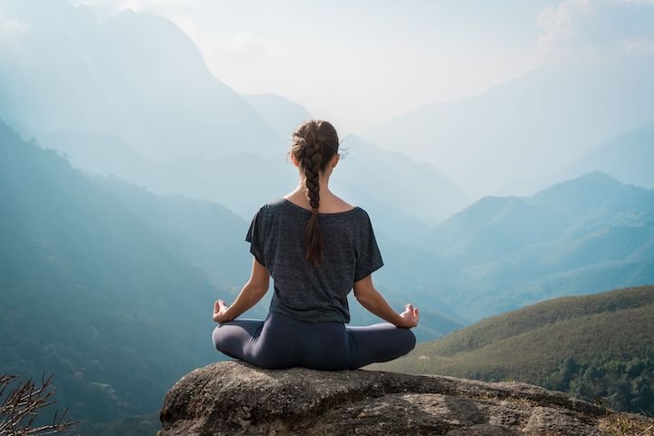 wellness trendek 2024-ben: meditáció
